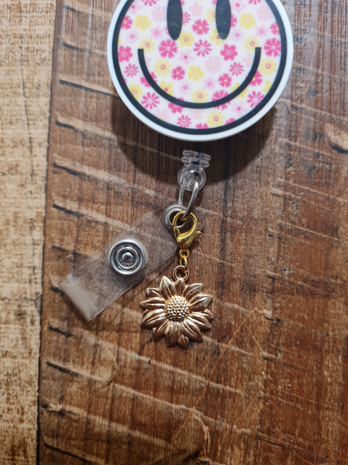 Sunflower Charm ~ ID Badge Reel Charm ~ Custom Made Charms ~ Badge Buddy ~ Badge Accessories ~ Sunflower Charm ~ Sunflower ID Badge Charm ~ Sunflower ID Badge Reel Charm - Cute Floral Lanyard Flair for Nurses, Teachers, and Medical Professionals