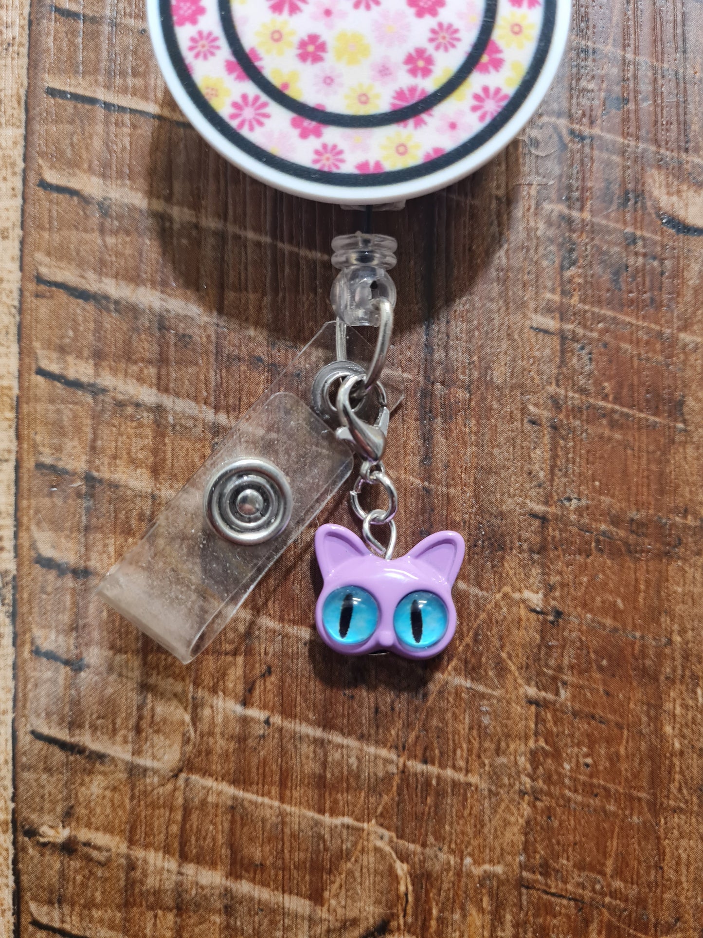 Cat Eyes~ ID Badge Reel Charm ~ Custom Made Charms ~ Badge Buddy ~ Badge Accessories ~ Big Eye Cat ID Badge Reel Charm - Cute Kitten Lanyard Flair for Nurses, Teachers, and Vet Techs ~ Cat Eyes