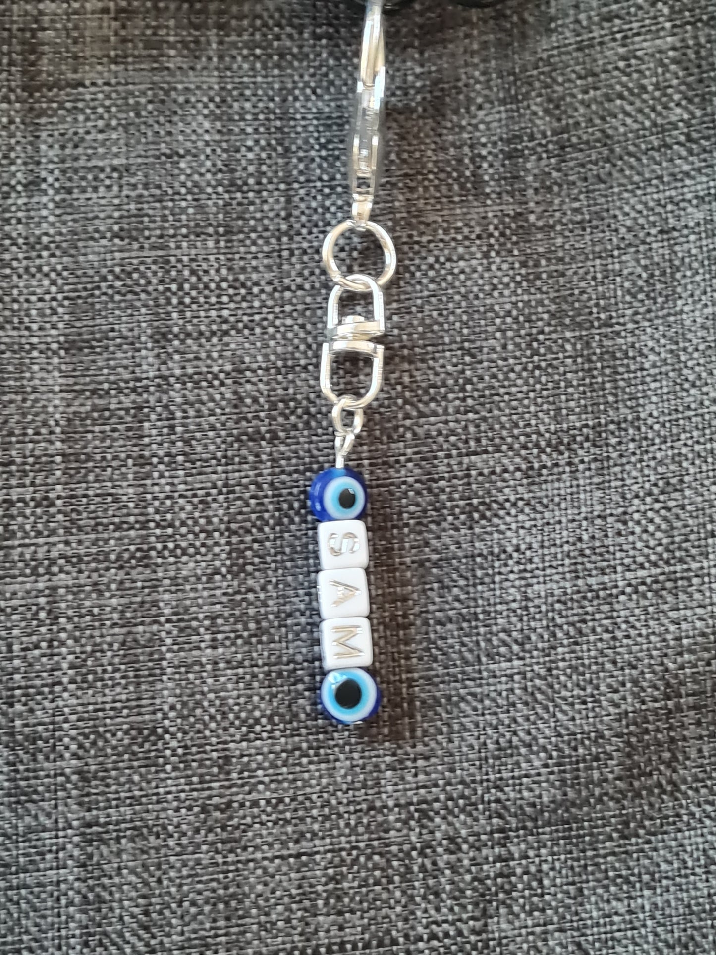 Evil Eye Custom Name Bag Charm - Personalized Keychain for School Backpacks and Handbags - Trendy Bag Accessory (Copy)