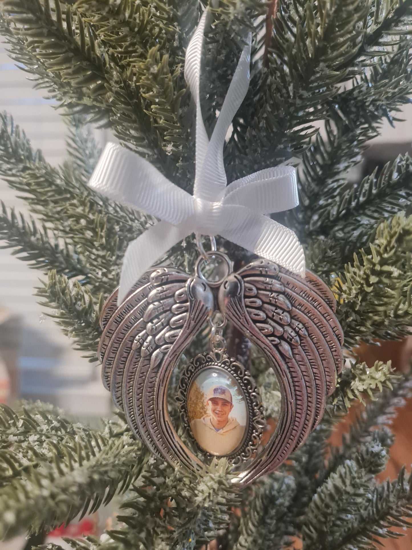 Memorial Christmas Ornament ~ In Loving Memory Ornament ~ In Memory Ornament ~ Lost Loved One Ornament ~ Bereavement Ornament ~ Lost Loved