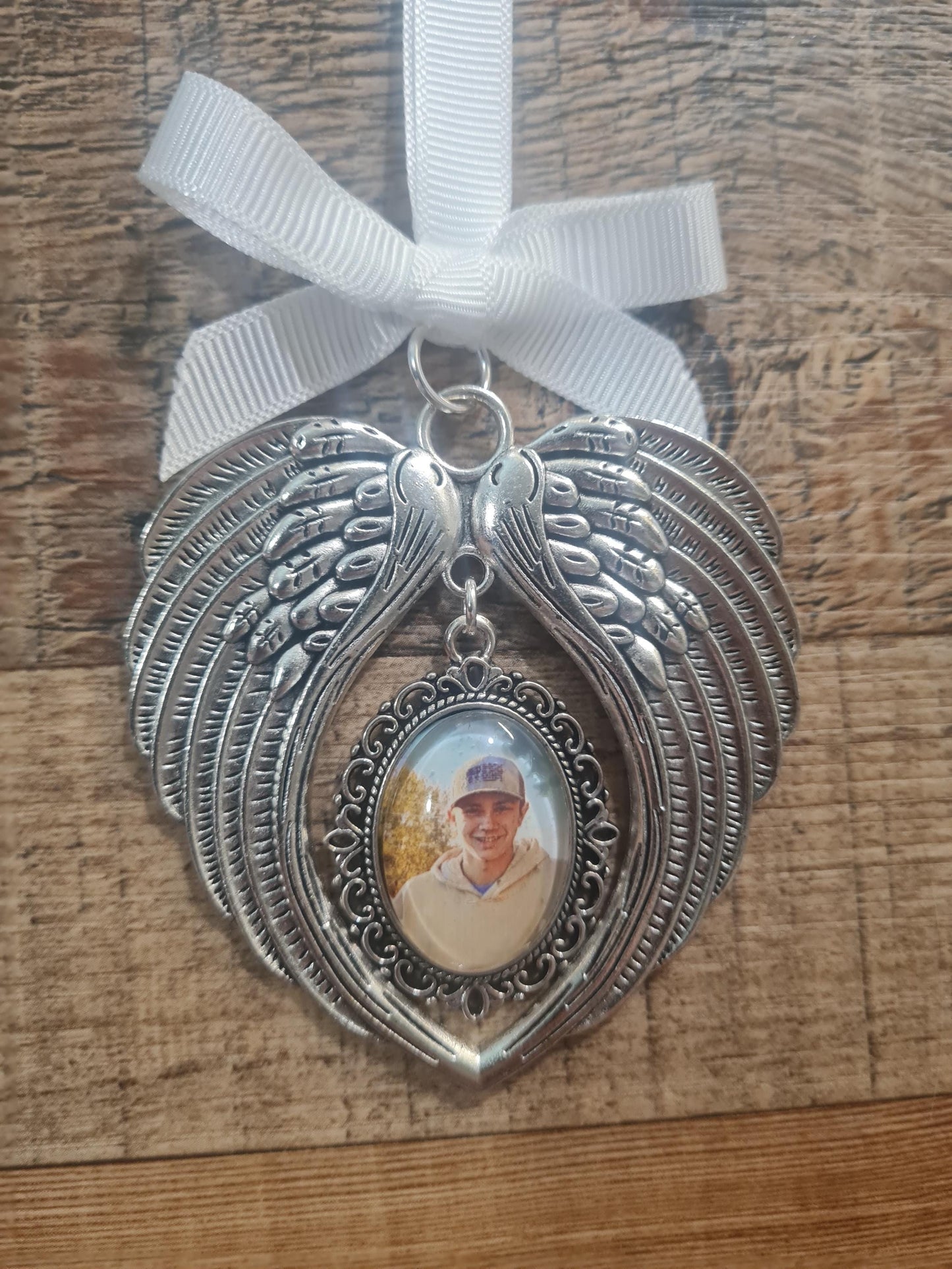 Memorial Christmas Ornament ~ In Loving Memory Ornament ~ In Memory Ornament ~ Lost Loved One Ornament ~ Bereavement Ornament ~ Lost Loved