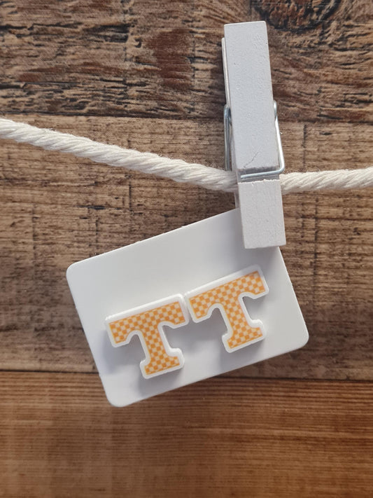 UT Earrings ~ Fun Earrings ~ Post Earrings ~ Vols Earrings ~ Tennessee Earrings ~ Cute Earrings ~ Game Day Earrings ~ University of Tenn