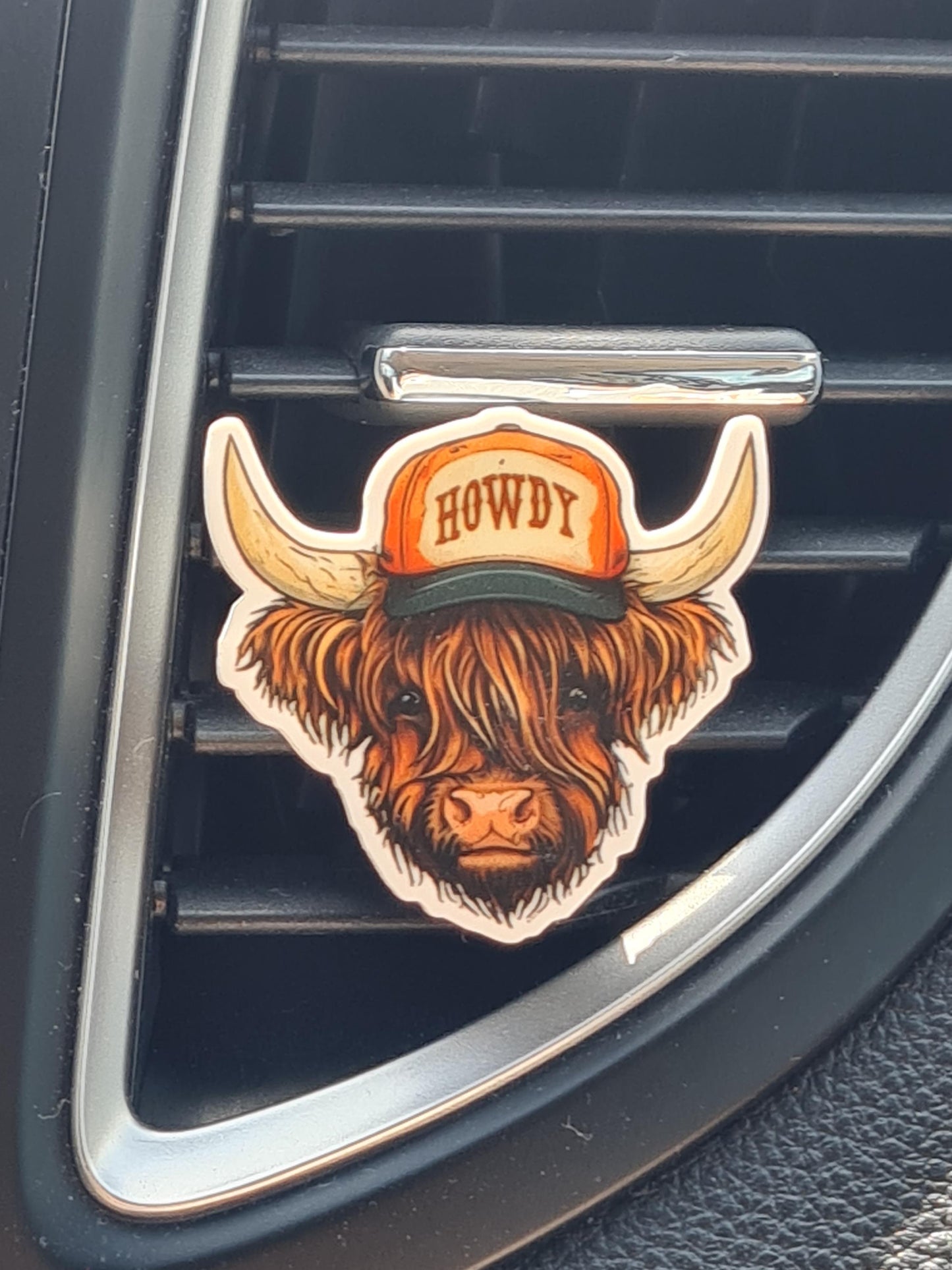 Highland Cow Car Vent Air Freshener - Western Boho Essential Oil Diffuser for Rustic Vehicle Decor