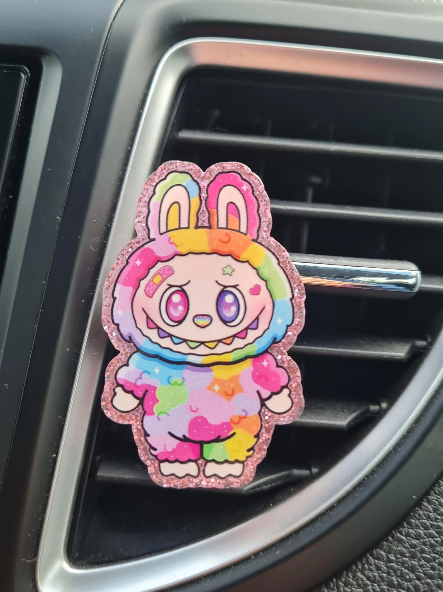 Labubu Themed Car Vent Air Freshener - Trendy Monster Essential Oil Diffuser for Kawaii Car Decor